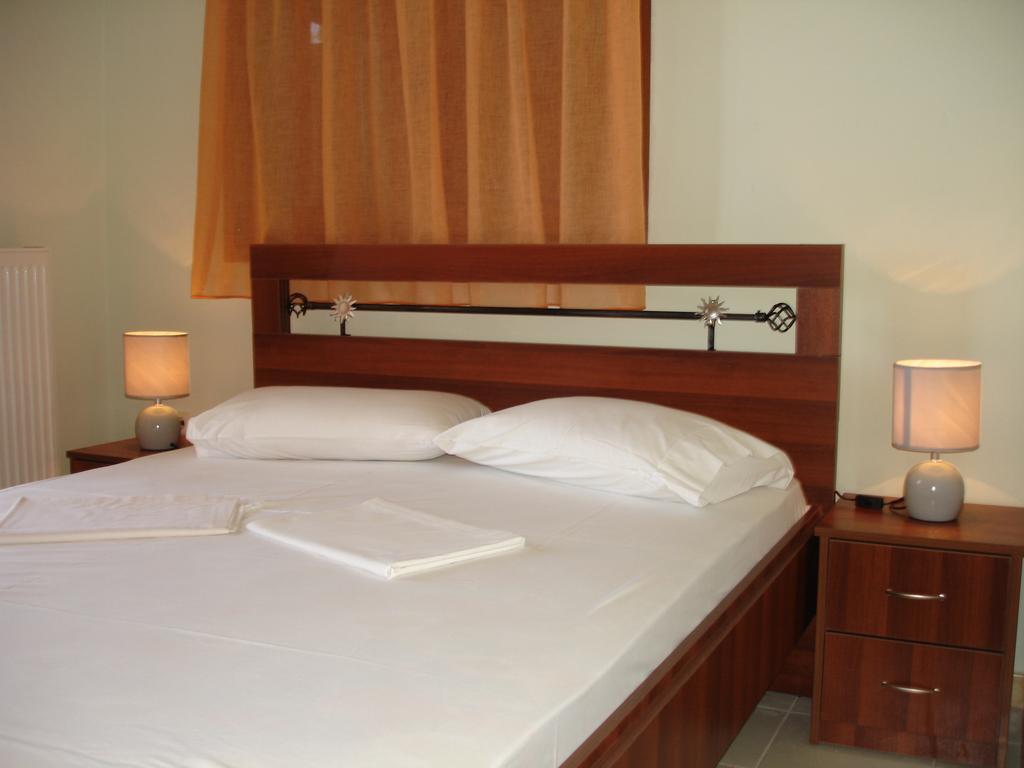 Paschos Rooms ซิโวตา ภายนอก รูปภาพ