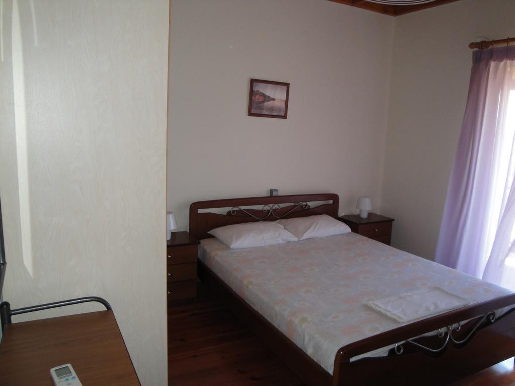 Paschos Rooms ซิโวตา ห้อง รูปภาพ
